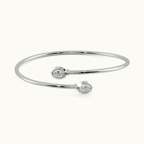 Halo Dance Flexible Oval Bangle
