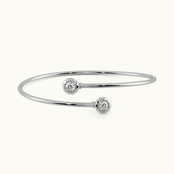 Halo Whisper Flexible Oval Bangle
