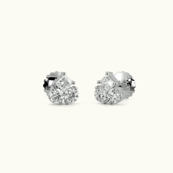 Glamtri Stud Earrings