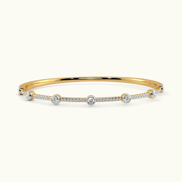 Oval Glow Oval Bangle